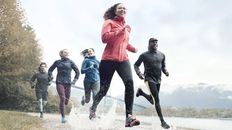 How to Pick the Best Running Jacket for The Rain
