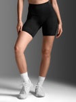 2XU Women's Form Stash Hi Rise Compression 6" Shorts