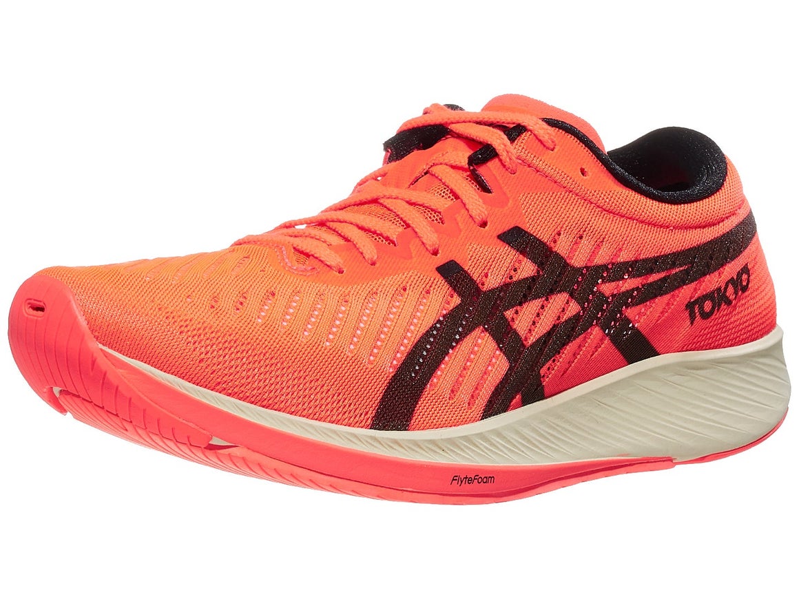 The Best CarbonPlated Running Shoes Running Warehouse Australia