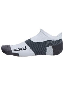 2XU Vectr Ultralight Compression No Show Socks