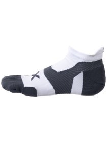 2XU Vectr Cushion Compression No Show Socks