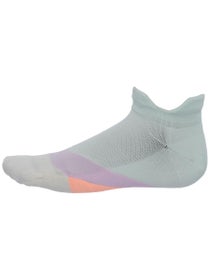 Feetures Elite Light Cushion No Show Tab Socks