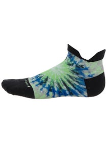 Feetures Elite Light Cushion No-Show Tab Socks
