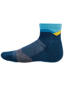 Feetures Trail Max Cushion Quarter Socks Mountain High