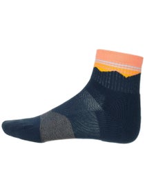 Feetures Trail Max Cushion Quarter Socks