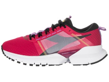 diadora mythos blushield elite 2
