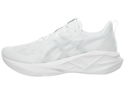 ASICS Novablast 5