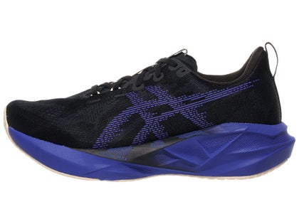 ASICS Novablast 5