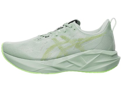 ASICS Novablast 5