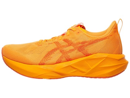 ASICS Novablast 5