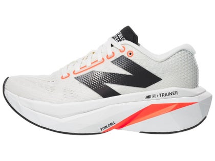 New Balance FuelCell SuperComp Trainer v3