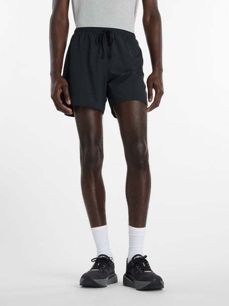 New Balance Mens Run Essential Short 5 Black