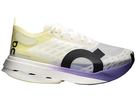 On Cloudboom Strike\Womens Shoes\Juniper/Limelight