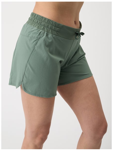 Patagonia Womens Nine Trails Shorts 6 Hemlock Green